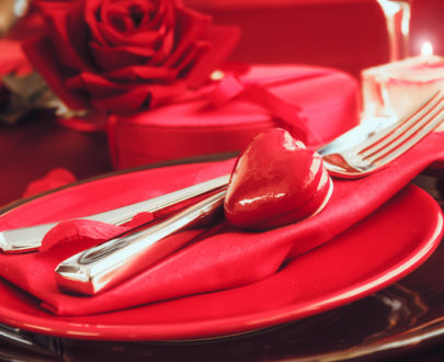 valentines table setting PHZS9MB 405x330 - Menu St-Valentin