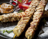 chicken skewers P9NBXRM 160x130 - Escalope de dinde