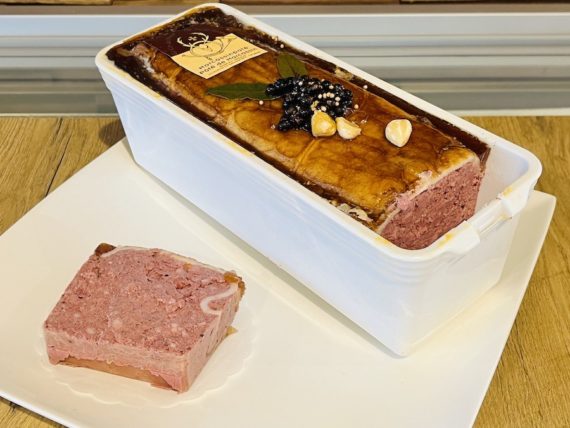 IMG 9227 570x428 - Pâté de Marcassin (250gr)