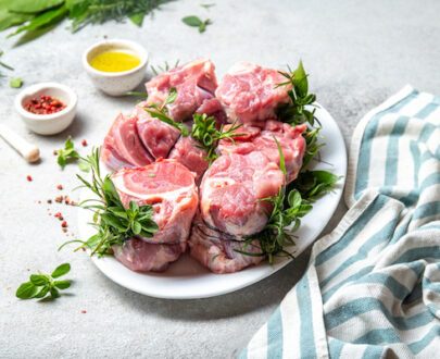 pork osso buco shin pork shanks with fresh aromat 2021 09 02 23 25 23 utc 405x330 - Osso Bucco de dinde