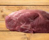 Tranche de porc Aloyau 160x130 - Jambon espagnol à la truffe avec planche et couteau