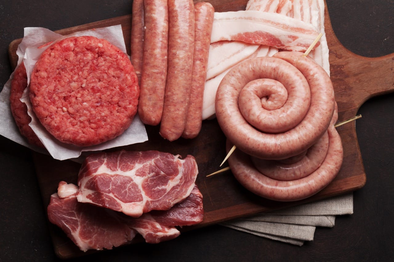 raw-meat-and-sausages-2024-12-02-12-29-54-utc - Grande Colis 15Kg